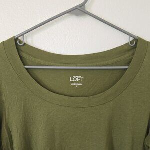 Loft | Olive Green Long Sleeve Tee Size Large